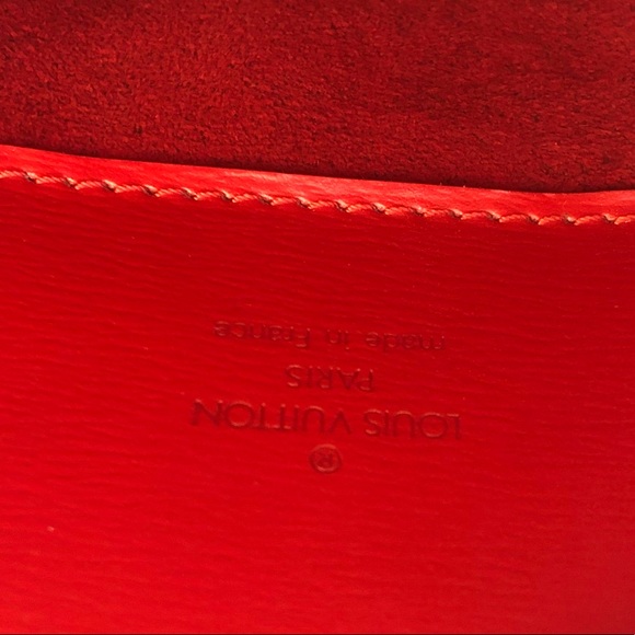 ✨SOLD✨Louis Vuitton Vintage Cluny Red Epi Leather - Picture 8 of 9